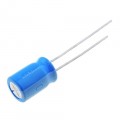 Kondenzator 4.7 uF 400 V